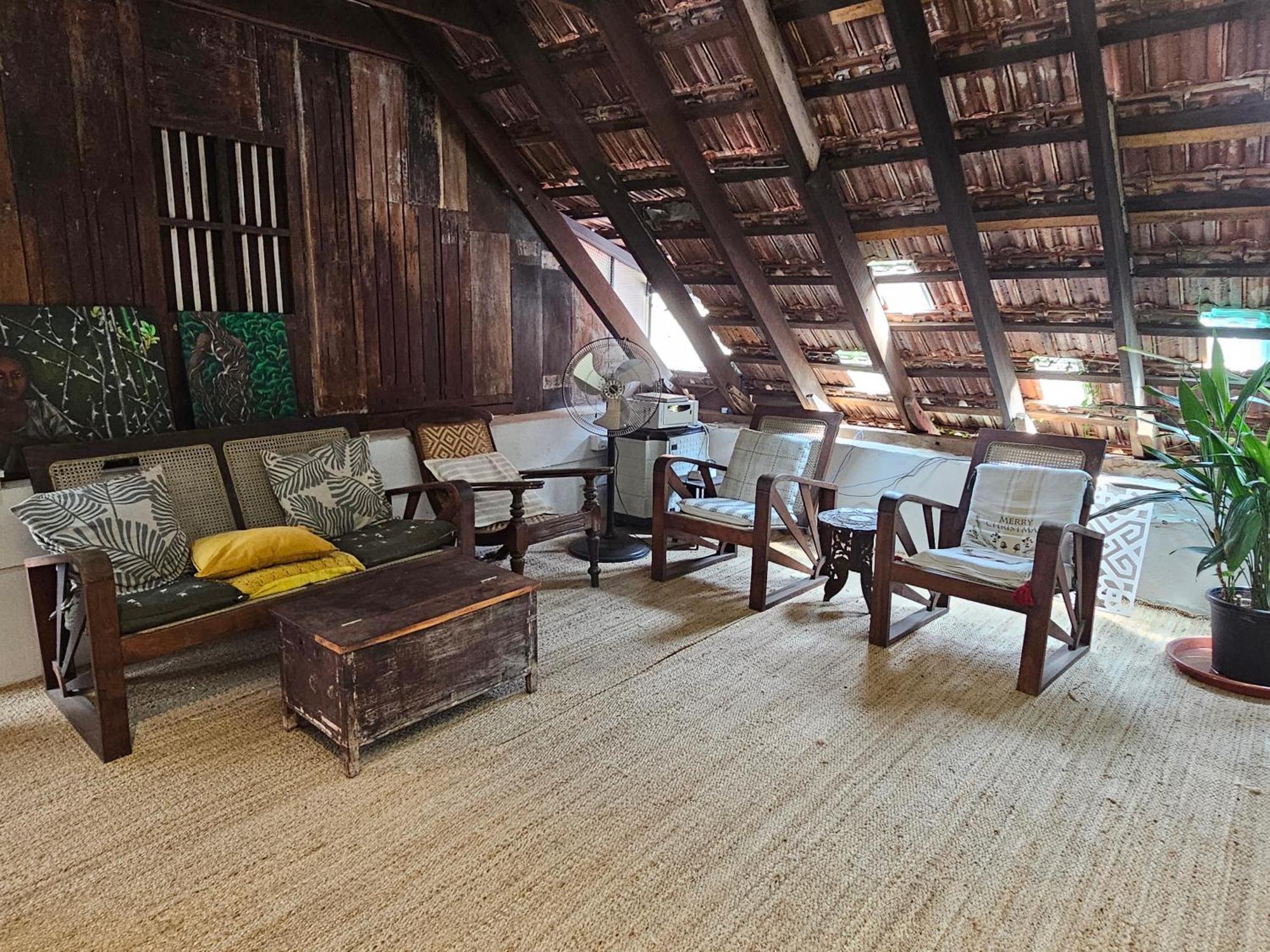 Idha Artists' Gallery - Stay With Art Kochi Exterior photo